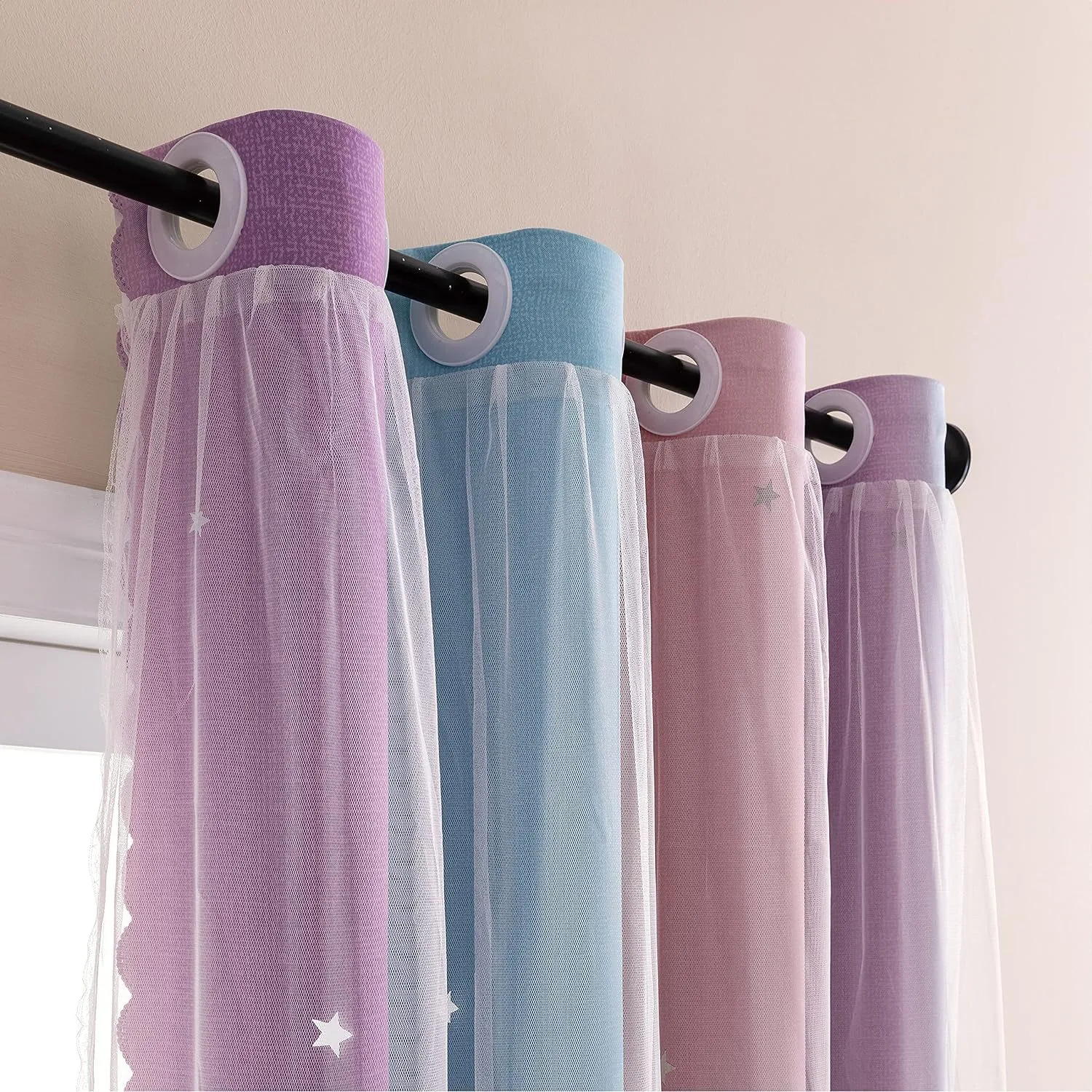grommet header on pastel double-layer curtain